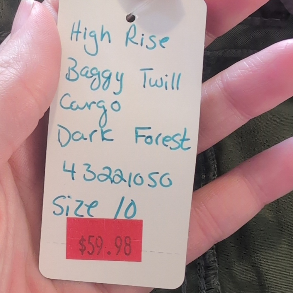 Torrid High Rise Baggy Cargo Pants - Picture 5 of 8